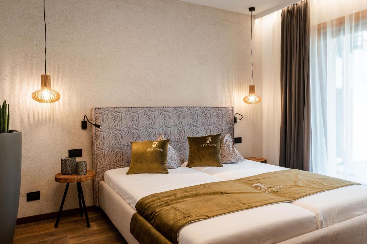 Sibenbras Natural Aparthotel Лімоне-суль-Гарда Екстер'єр фото